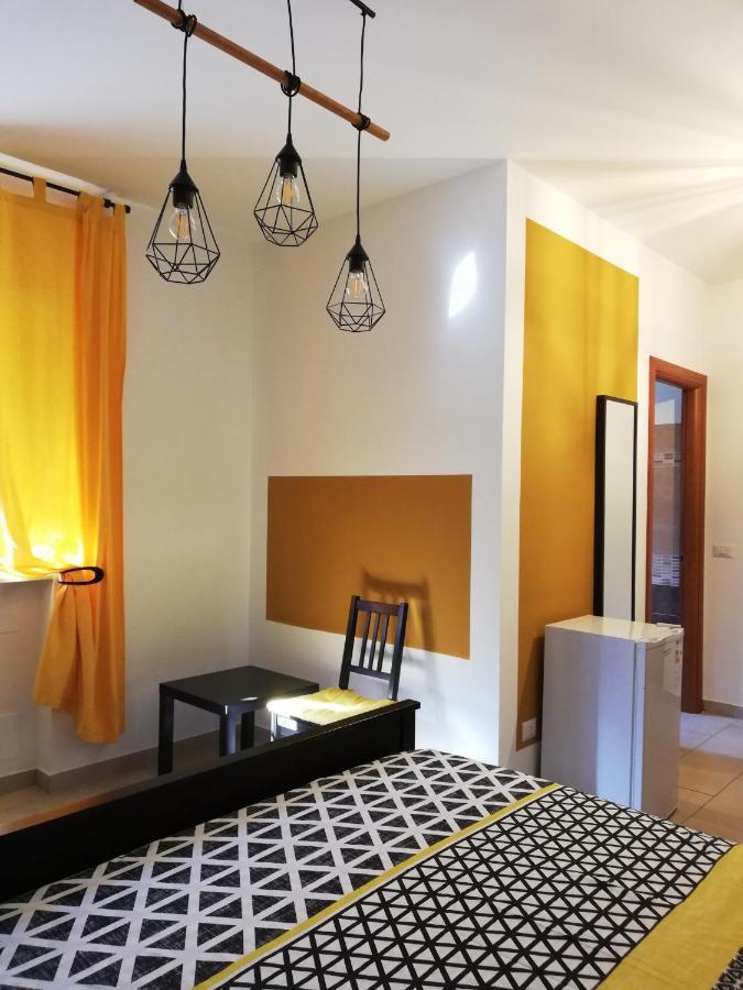 The Yellow House 3* Fiumicino